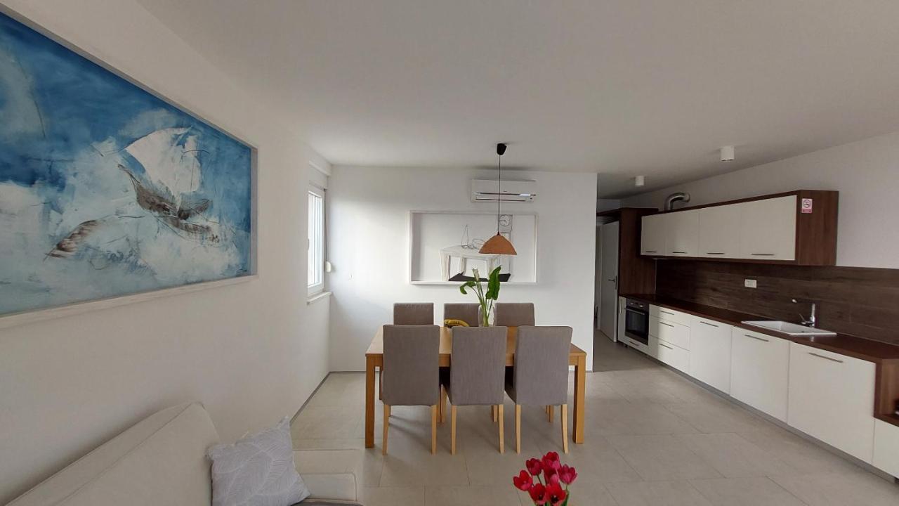 Villa Jolara-Luxury Apartment A8 Мимице Екстериор снимка